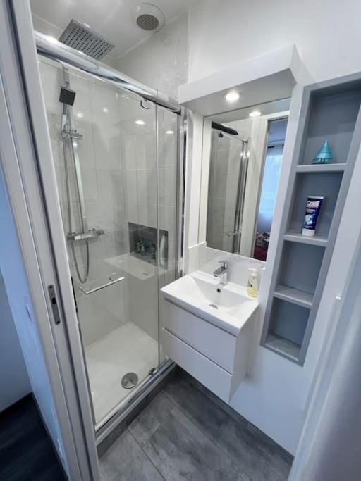 Appartement Appart De Luxe Tout Confort Jusqu A 4 Personnes à Triel-sur-Seine Extérieur photo
